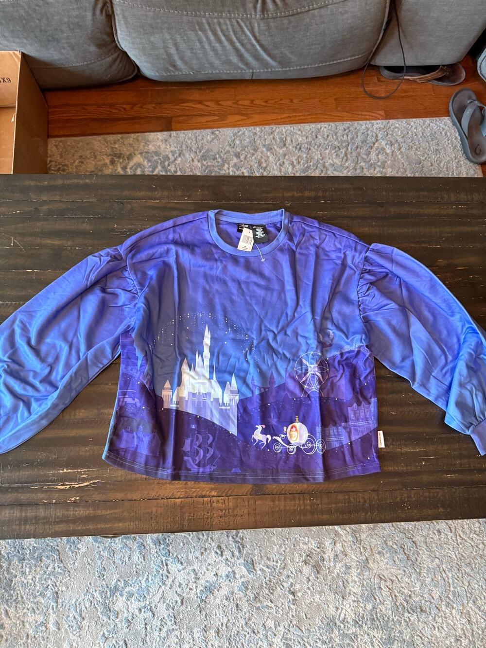 Disney Cinderella long sleeved sweatshirt size Women’s Medium